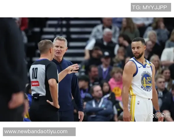 科尔谈球队轮换模式尚未确定期待库里尽快回归助力